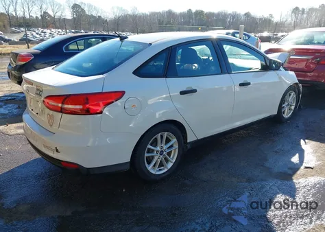 2016 Ford Focus S from USA, damaged, VIN 1FADP3E24GL339495